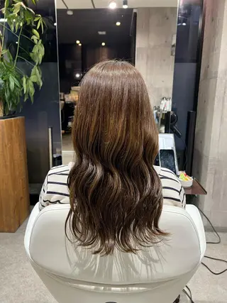 ロング 和田 真由子のヘアスタイル