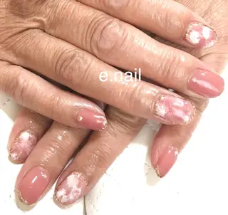 ネイル e.nail所属・和賀井 恵理のネイルデザイン