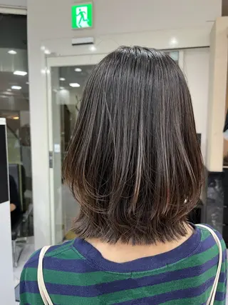 ミディアム 近江 莉佳の眉毛・アイブロウイメージ