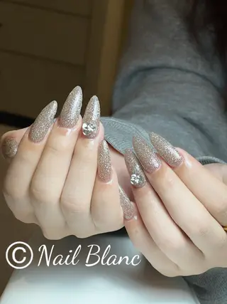 ネイル Kurehashi Yui🧸のネイルデザイン