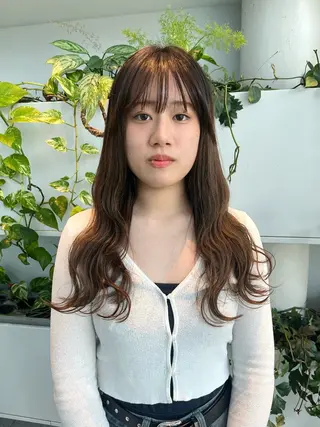 ロング Kuku所属・つぼみ/パーマ ／レイヤー／ボブのヘアスタイル