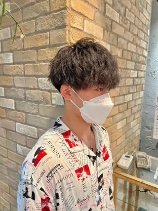 メンズ シャドウパーマ/ 波巻きパーマ/三鷹のヘアスタイル