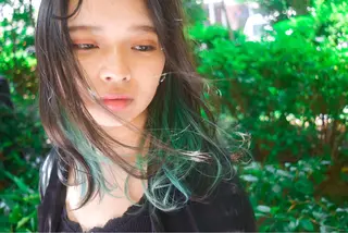 カラー ハイトーンカラー RYUのヘアスタイル