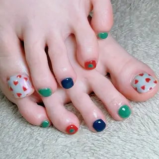 ネイル haleyume所属・shino🌟 痛ネイルのネイルデザイン