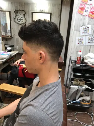 ショート メンズ ✨平日直前割り必見✨ 中山大輔のヘアスタイル