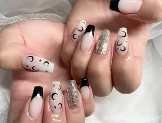 ネイル Roi〈ロワ〉 Minakoのネイルデザイン