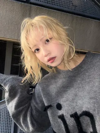 ミディアム 🌐NATSUMI 🌐【寒色カラー】のヘアスタイル