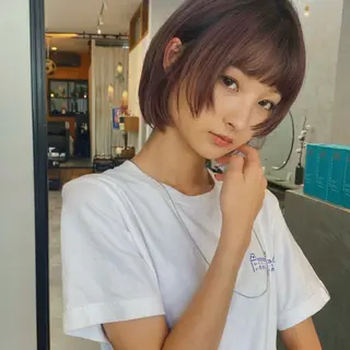 ミディアム カラー ブロンド/ブリーチ 【SITY.】のヘアスタイル