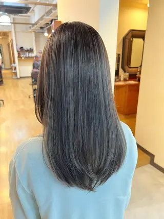 セミロング カラー ルーツ/ デザイン/ ハイトーン/おこのぎのヘアスタイル