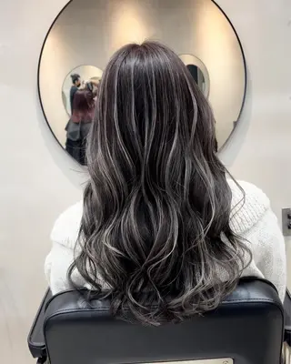 ロング カラー lafith hair leco所属・西金 徹のヘアスタイル
