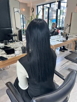 カラー miko🪽地毛風/ ハイトーン/レイヤーのヘアスタイル