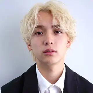 ショート カラー 渋谷 メンズ 木下 仁来のヘアスタイル