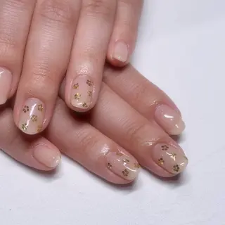 ネイル I. ARISAのネイルデザイン