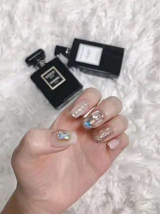 ネイル Cutil Nailsalon所属・Cutil. Nail🌈のネイルデザイン