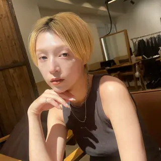 ショート ナリタ ミユウのヘアスタイル