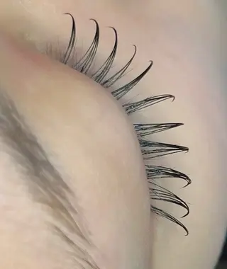 マツエク・マツパ eyelashsalon  フィオーレ所属・eyelash salonフィオーレのマツエク・マツパデザイン
