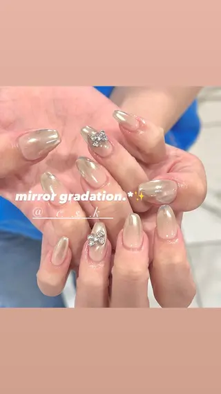 ネイル 🎀チーク/ちゅるん 🫧chisa🎀のネイルデザイン