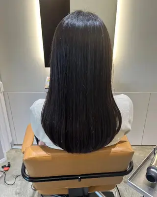 セミロング カラー 中野渡 真利那のヘアスタイル