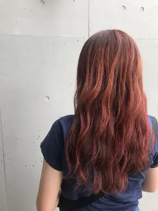 ロング カラー 一ノ瀬 蘭のヘアスタイル