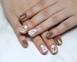 ネイル レイジー スワンのネイルデザイン