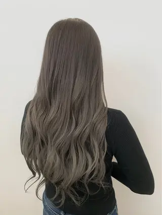 ロング カラー Parve  Mix 🫧梶川虹のヘアスタイル