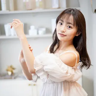 ハーブピーリング/ 脱毛/ホワイトニングのエステ・リラクイメージ