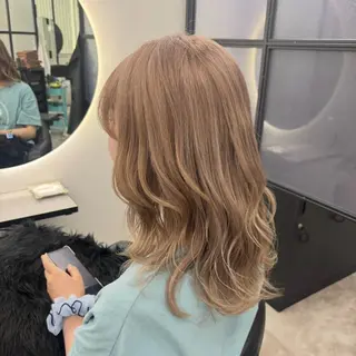 ロング カラー Ren. 🦋デザインカラーのヘアスタイル