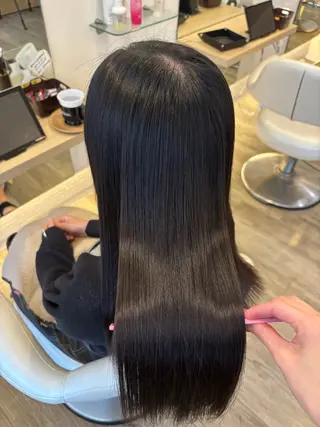 ロング パーマ 南田 晴香のヘアスタイル