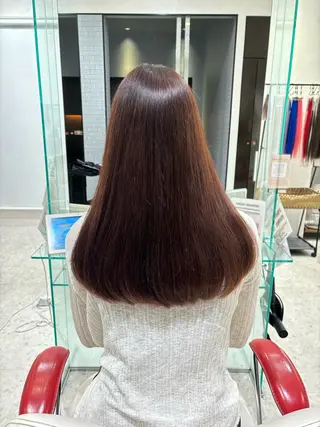 ロング カラー 山田 梨央のヘアスタイル