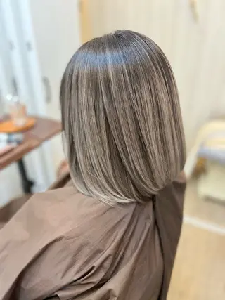ミディアム カラー MERCI所属・マツモト コウダイのヘアスタイル