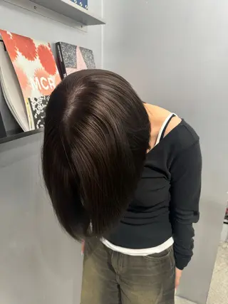 ロング カラー PELE ハイトーン RIMUのヘアスタイル