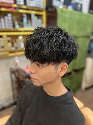 ミディアム パーマ メンズヘアササキ チバのヘアスタイル
