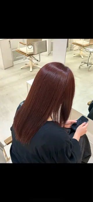 ロング カラー 松岡 雪水のヘアスタイル