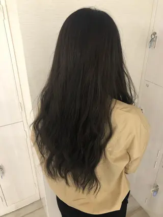 ロング カラー 田中 瑞妃のヘアスタイル