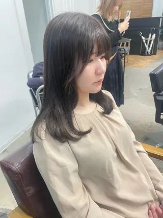 セミロング カラー RIN／韓国ヘア レイヤーカットのヘアスタイル
