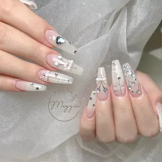 ネイル Maggie Nail🦩のネイルデザイン