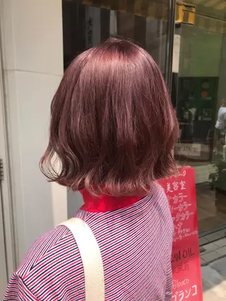 ショート カラー uru"所属・uru" すずきさゆりのヘアスタイル