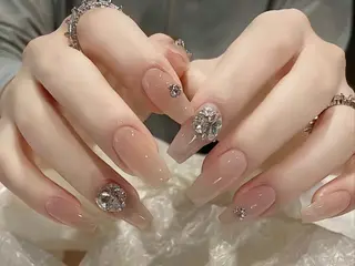 ネイル Akira nail salon所属・Akira nail salonのネイルデザイン