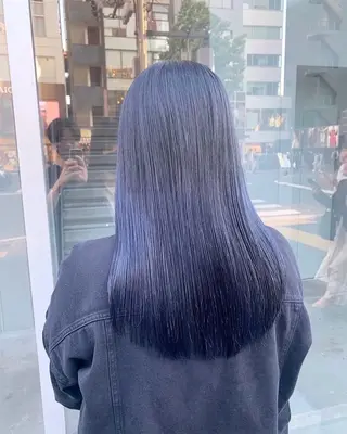 セミロング カラー 寒色デザイン職人 Rimu🤍のヘアスタイル