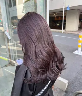 ロング カラー ヘアアレンジ 🩵ダメージレス艶感 ハイトーン🩷のヘアスタイル