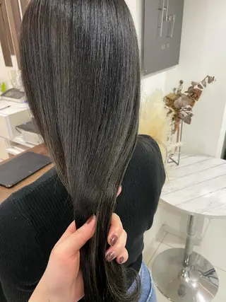 ロング AUBE HAIR tenjin【オーブヘアーテンジン】所属・nene .のヘアスタイル