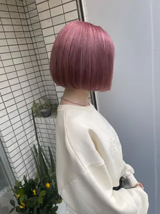ショート StellA所属・アートディレクター ワダヒサノリのヘアスタイル