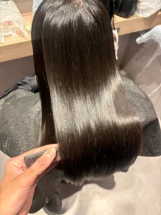 ロング SALOWIN新宿三丁目East3階所属・アイドルヘア 💓清水拓実のヘアスタイル