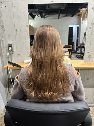 セミロング カラー mono / Manatoのヘアスタイル