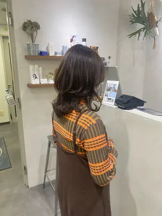 ミディアム カラー en't所属・佐藤　ひなの ／艶髪のヘアスタイル