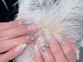 ネイル グロー ネイルのネイルデザイン