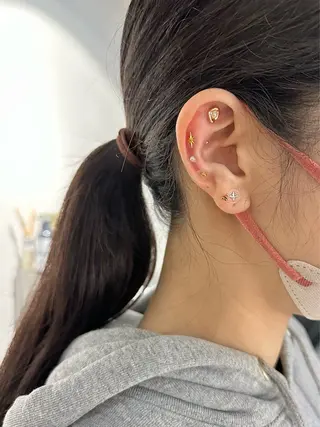 レイヤーカット🪄 耳ツボ🎀Ayumiのヘアスタイル