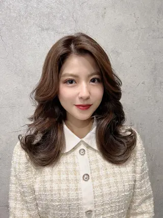 セミロング カラー 韓国レイヤー/ 顔周り💕田中将吾のヘアスタイル