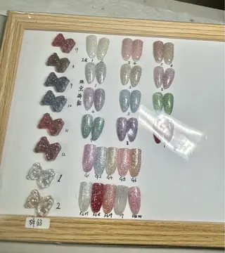 ネイル コウ ヨウのネイルデザイン