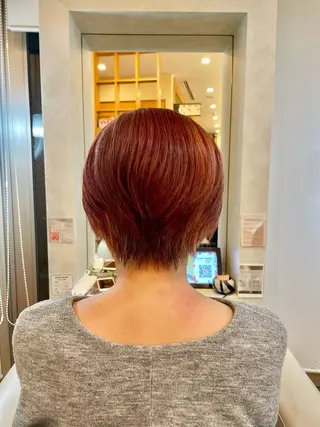 ショート 本多 美羽のヘアスタイル